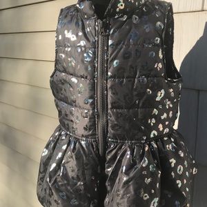 One Step Up- girls size 7/8 puffer vest - pretty!